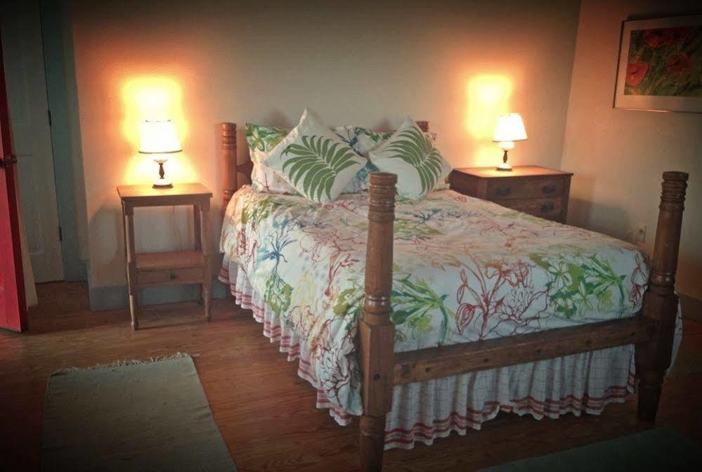 Sea Breeze Inn 新肖雷汉姆 外观 照片